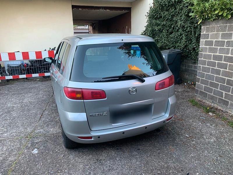 Gebraucht Mazda 2 80 PS (58 kW) 2005 Silber Kleinwagen