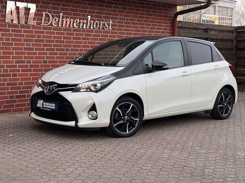 Gebraucht Toyota Yaris Style 99 PS (72 kW) 2016 Weiß Kleinwagen