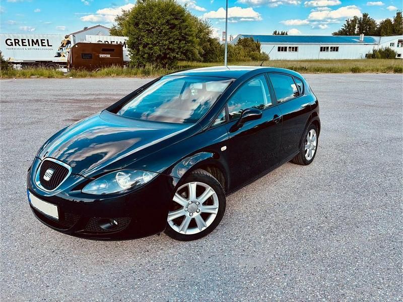 Schwarz Gebraucht 2007 Seat Leon Stylance Limousine | 1.000 € (Superpreis) - Bild 1/4