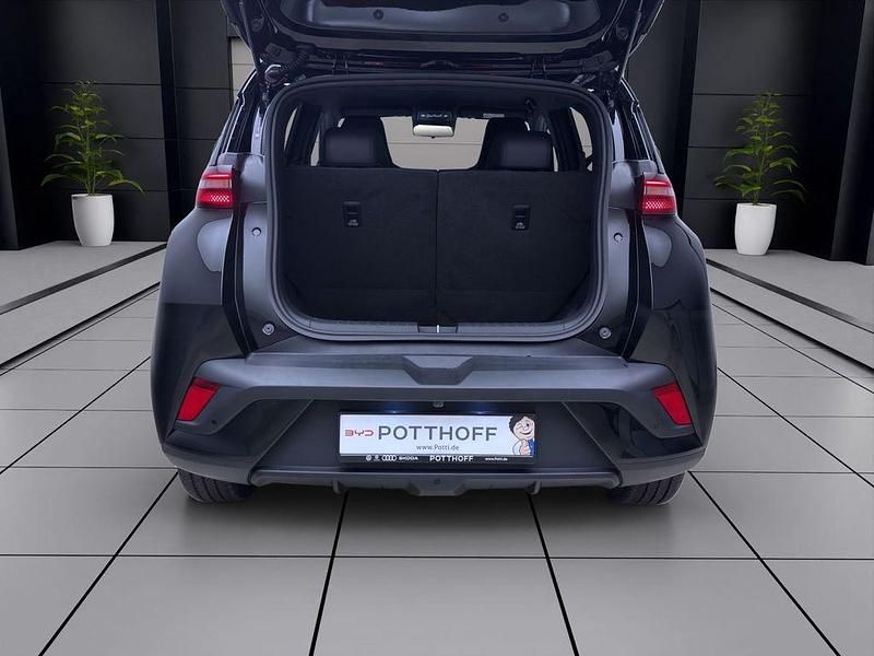 Neu BYD Dolphin Surf Comfort 114 kW (156 PS) 2026 Polar night black Kleinwagen