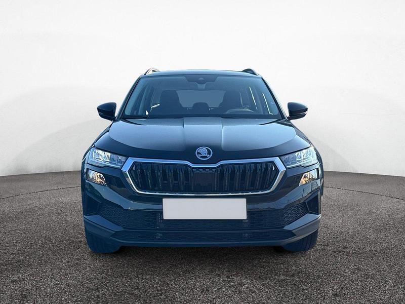 Gebraucht Skoda Karoq Selection 150 PS (110 kW) 2025 Schwarzmagic perleffekt SUV