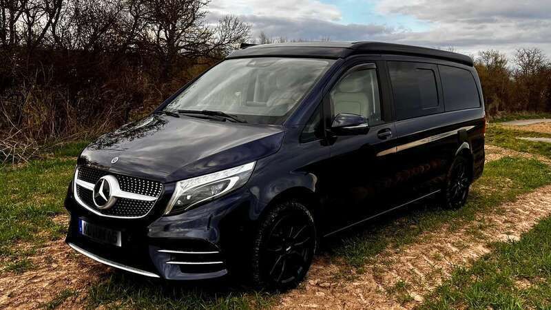Blau Gebraucht 2020 Mercedes V300 Marco Polo Van / Kleinbus | 63.000 € (Superpreis) - Bild 1/4
