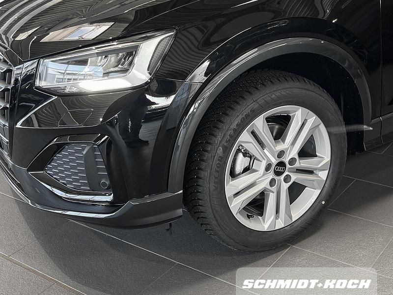 Neu Audi Q2 Advanced Plus 150 PS (110 kW) 2026 Mythosschwarz (schwarz) SUV