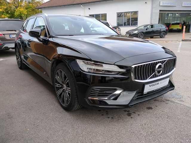 Gebraucht Volvo V60 Inscription 341 PS (250 kW) 2020 Schwarz Kombi