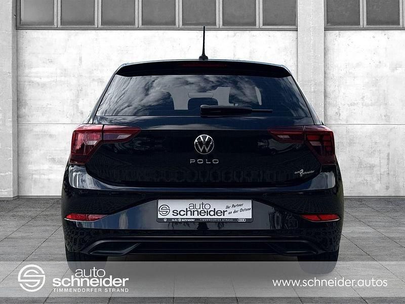 Gebraucht VW Polo Life 95 PS (69 kW) 2022 Deep black perleffekt Kleinwagen