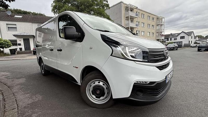 Gebraucht Fiat Talento Basis 95 PS (69 kW) 2019 Weiß Van / Kleinbus