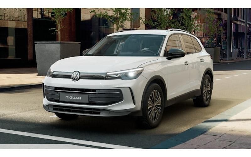 Neu VW Tiguan Life 150 PS (110 kW) 2025 Weiß SUV