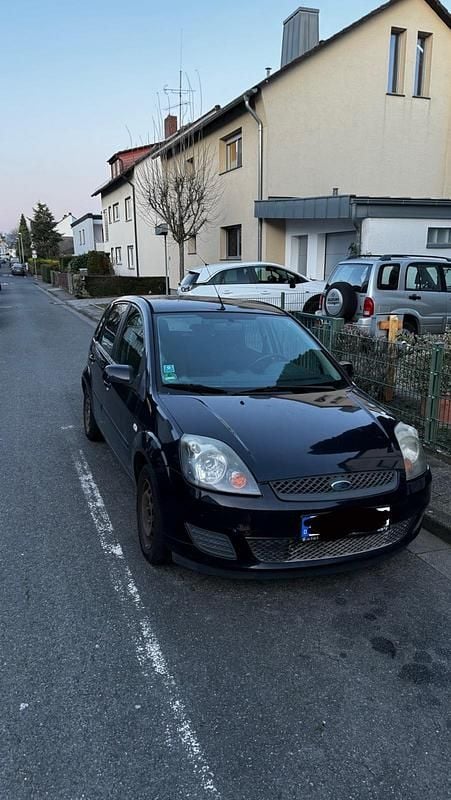Blau Gebraucht 2007 Ford Fiesta Kleinwagen | 550 € (Superpreis) - Bild 1/4
