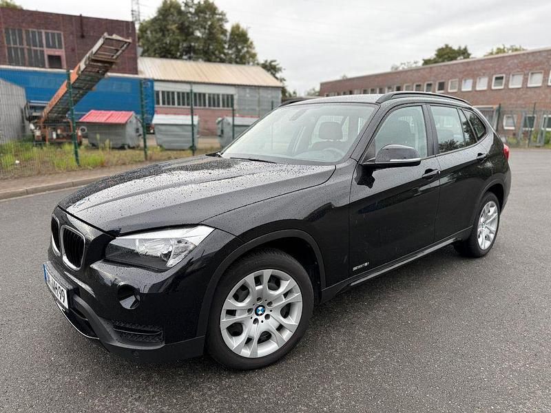 Schwarz Gebraucht 2012 BMW X1 Sport Line SUV | 9.490 € (Fairer Preis) - Bild 1/4