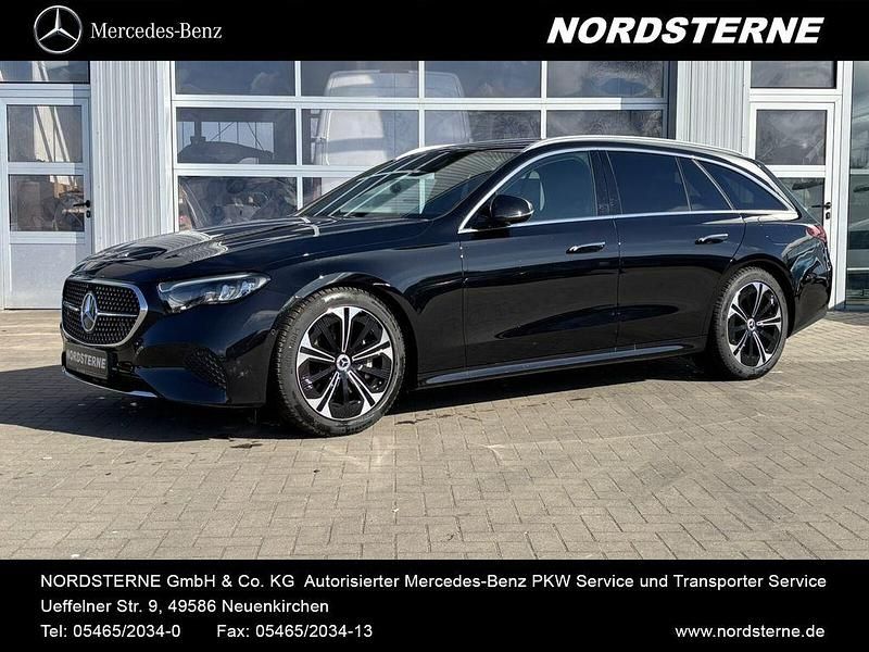 Gebraucht Mercedes E300 Avantgarde 313 PS (230 kW) 2024 Lack obsidianschwarz Kombi