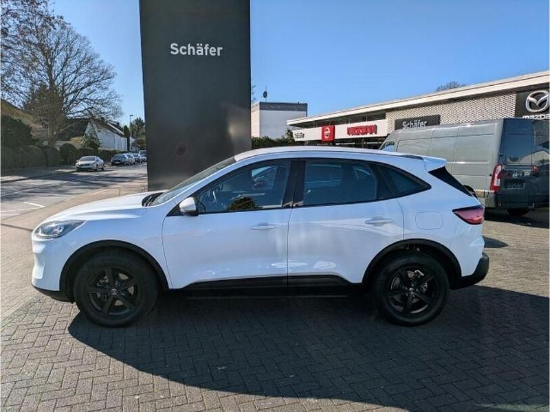Gebraucht Ford Kuga Cool & Connect 151 PS (111 kW) 2023 Frostweiß SUV