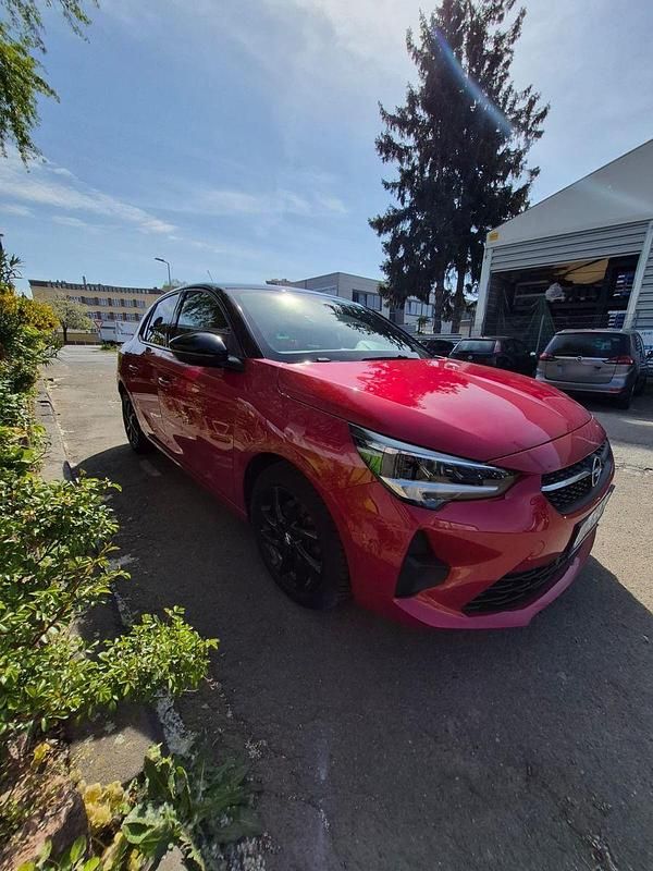 Używany Opel Corsa 101 KM (74 kW) 2022 Czerwony Hatchback