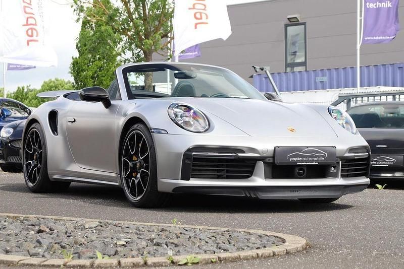 Gebraucht Porsche 992 650 PS (478 kW) 2021 Gt silber Cabrio