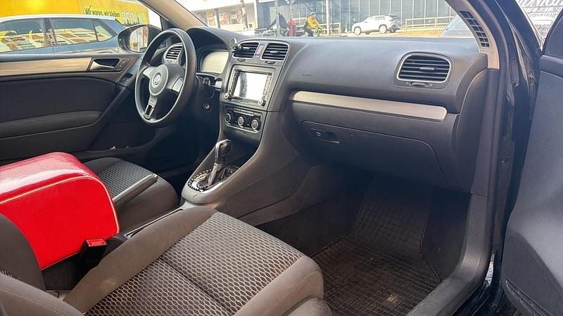 Usado VW Golf 86 HP (63 kW) 2011 Preto Coupé