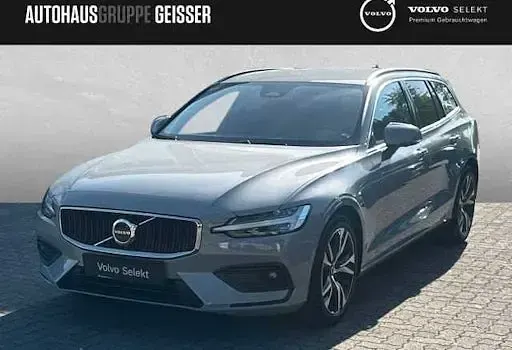Gebraucht Volvo V60 Core 197 PS (144 kW) 2025 Grau Kombi