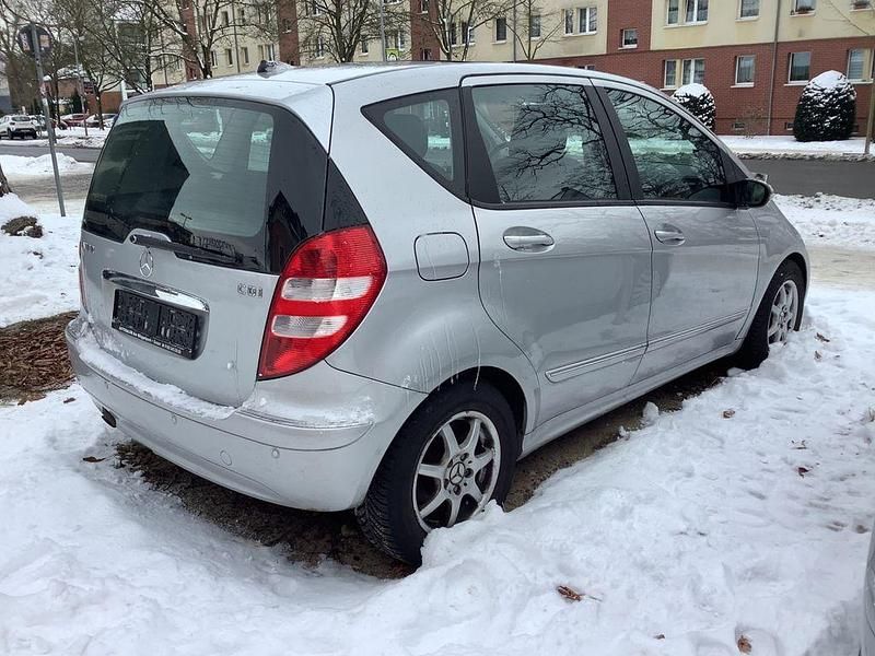 Gebraucht Mercedes A180 Elegance 109 PS (80 kW) 2005 Other Limousine