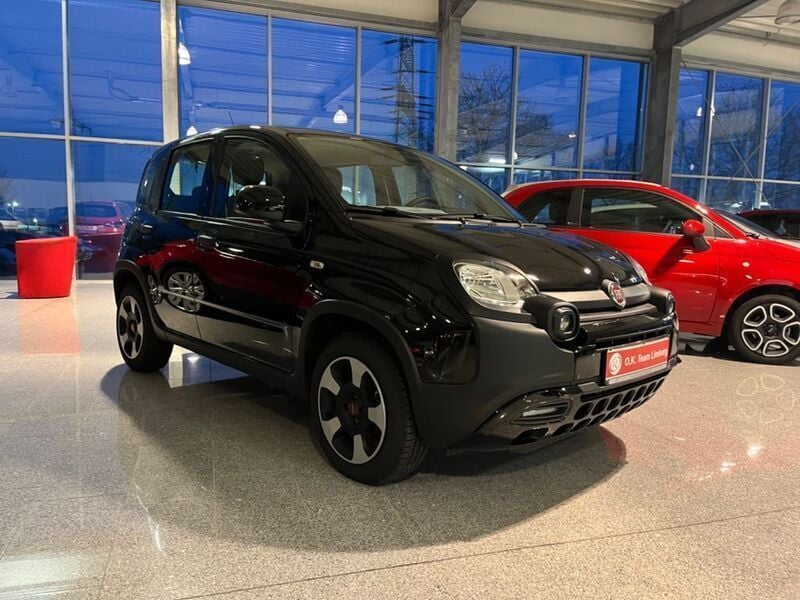 Schwarz Gebraucht 2023 Fiat Panda Cross Cross Kleinwagen | 12.499 € (Guter Preis) - Bild 1/4