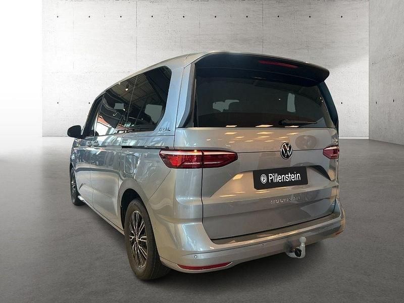 Neu VW Multivan Goal 150 PS (110 kW) 2026 Silber Van