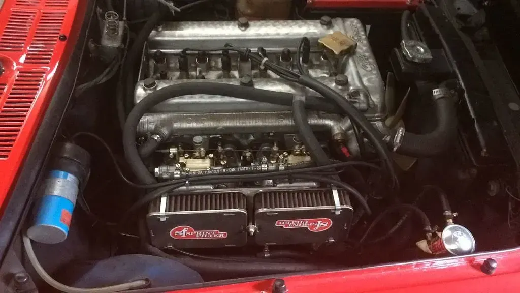 Gebraucht Alfa Romeo Spider 126 PS (92 kW) 1978 Rot Cabrio