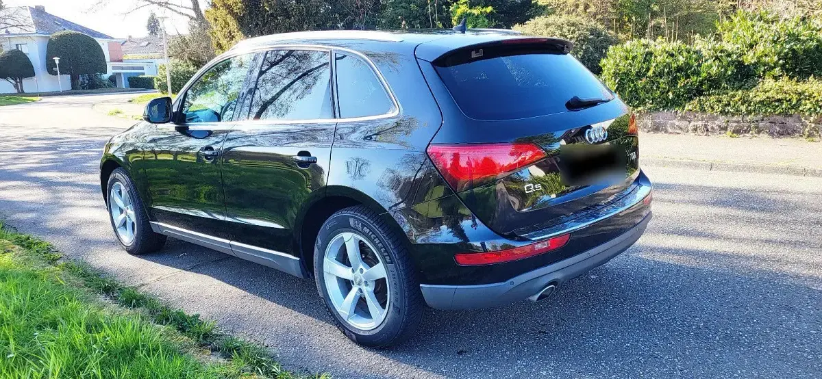 Używany Audi Q5 Sport 150 KM (110 kW) 2013 Czarny SUV