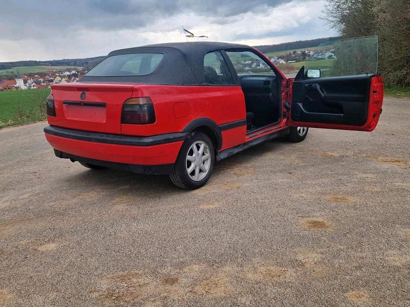 Gebraucht VW Golf Cabriolet 75 PS (55 kW) 1997 Rot Cabrio