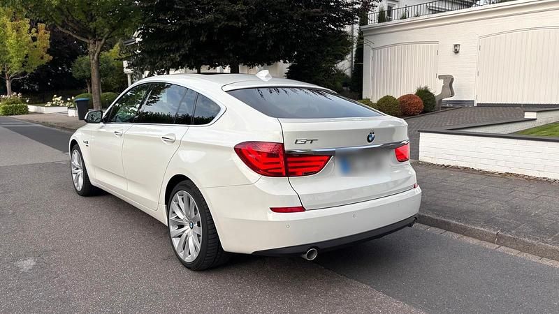 Gebraucht BMW 530 Gran Turismo 245 PS (180 kW) 2012 Weiß Limousine