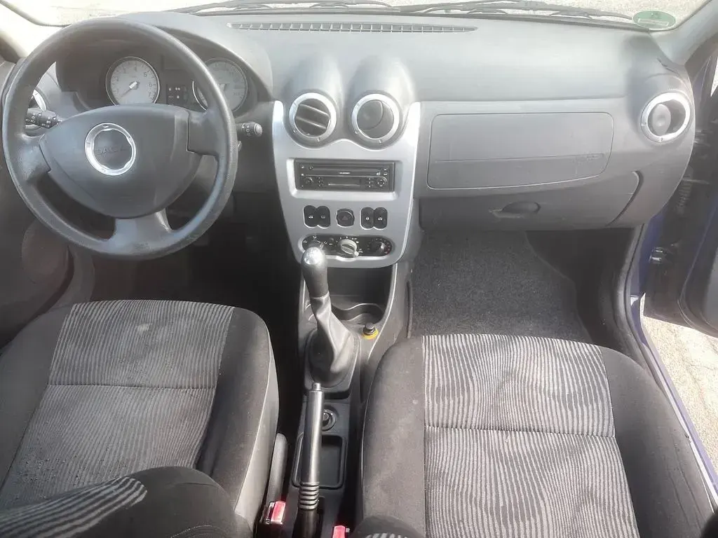 Gebraucht Dacia Logan MCV Lauréate 105 PS (77 kW) 2009 Blau Kombi