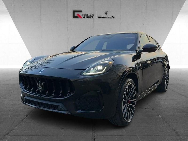 Schwarz Neu 2026 Maserati Grecale SUV | 99.965 € (Fairer Preis) - Bild 1/4