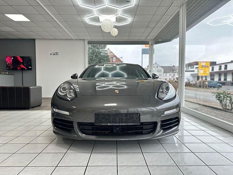 Gebraucht Porsche Panamera Diesel 300 PS (220 kW) 2015 Grau Kleinwagen