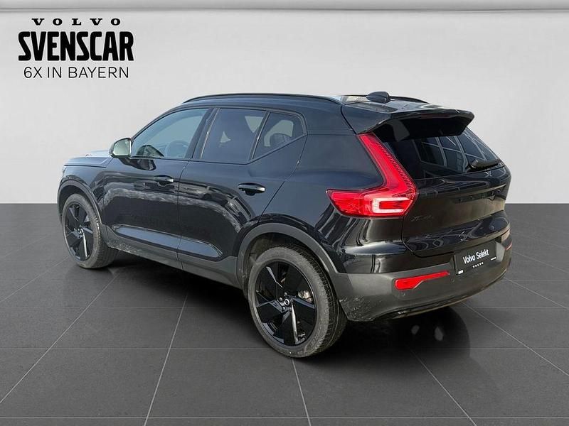Gebraucht Volvo XC40 Plus 163 PS (119 kW) 2024 Schwarz SUV