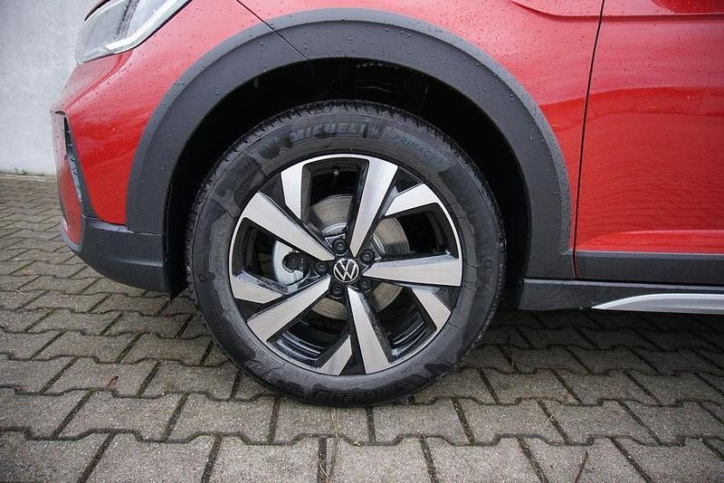 Neu VW Taigo 116 PS (85 kW) 2025 Kings rot SUV