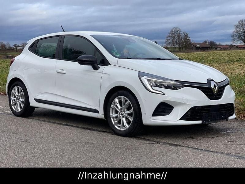Gebraucht Renault Clio V Equilibre 67 PS (49 kW) 2023 Weiß Limousine