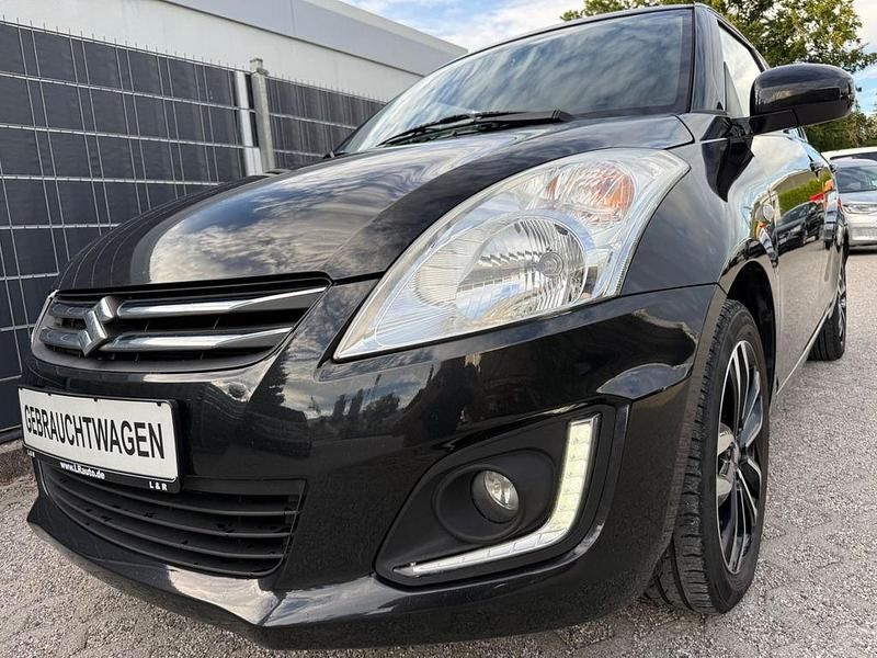Schwarz Gebraucht 2016 Suzuki Swift X-TRA Limousine | 6.800 € (Fairer Preis) - Bild 1/4
