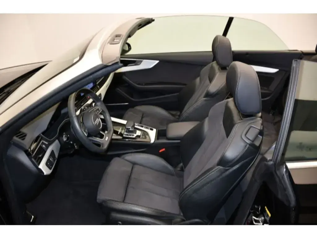 Gebraucht Audi S5 Cabriolet Ambiente 354 PS (260 kW) 2023 Mythosschwarz metallic Cabrio