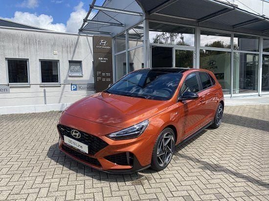 Orange Neu 2025 Hyundai i30 N Line Limousine | 31.580 € (Teuer) - Bild 1/4