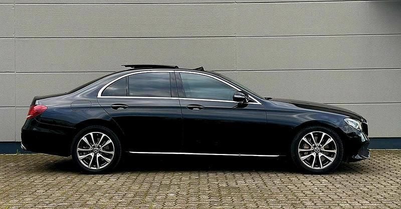 Gebraucht Mercedes E350 258 PS (189 kW) 2017 Schwarz Limousine