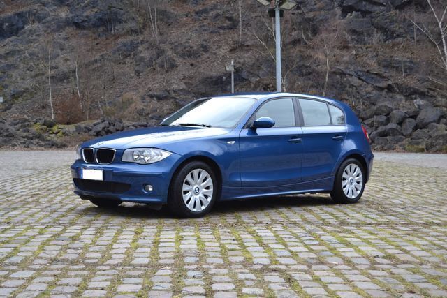 Gebraucht BMW 116 116 PS (85 kW) 2005 Blau metallic Kleinwagen
