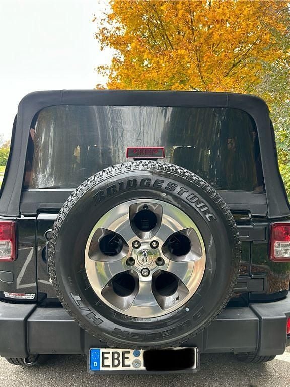 Gebraucht Jeep Wrangler Sahara 200 PS (147 kW) 2017 Schwarz SUV