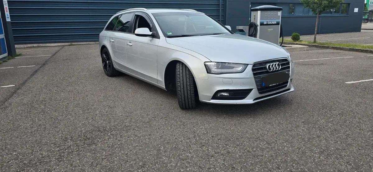 Gebraucht Audi A4 Ambiente 204 PS (150 kW) 2012 Grau Kombi