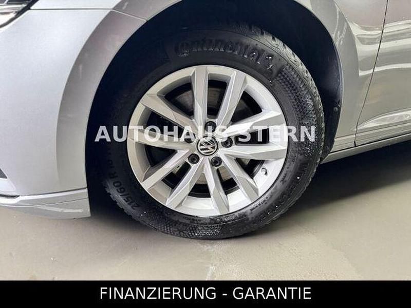 Gebraucht VW Passat 150 PS (110 kW) 2019 Pyritsilber metallic (metallic) Kombi
