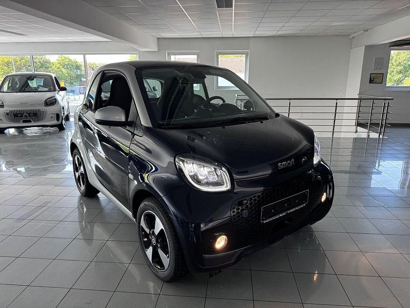 Gebraucht Smart ForTwo Coupé Exclusive 60 kW (82 PS) 2024 Blau Coupé