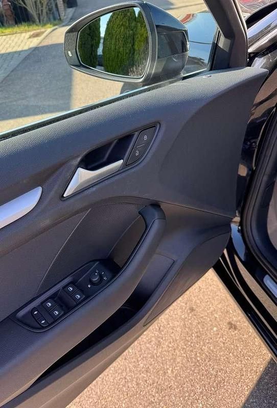 Gebraucht Audi A3 Ambition 125 PS (91 kW) 2015 Mythosschwarz metallic Kleinwagen