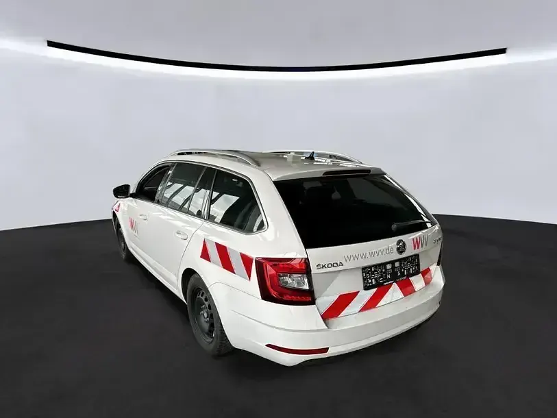 Gebraucht Skoda Octavia Style 150 PS (110 kW) 2020 Candyweiss Kombi