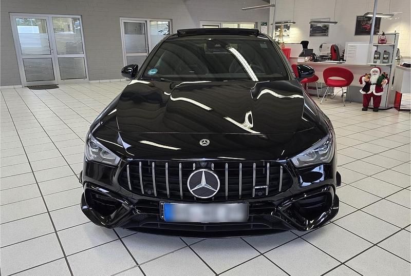 Schwarz Gebraucht 2021 Mercedes CLA45 AMG AMG Coupé | 48.990 € (Guter Preis) - Bild 1/4