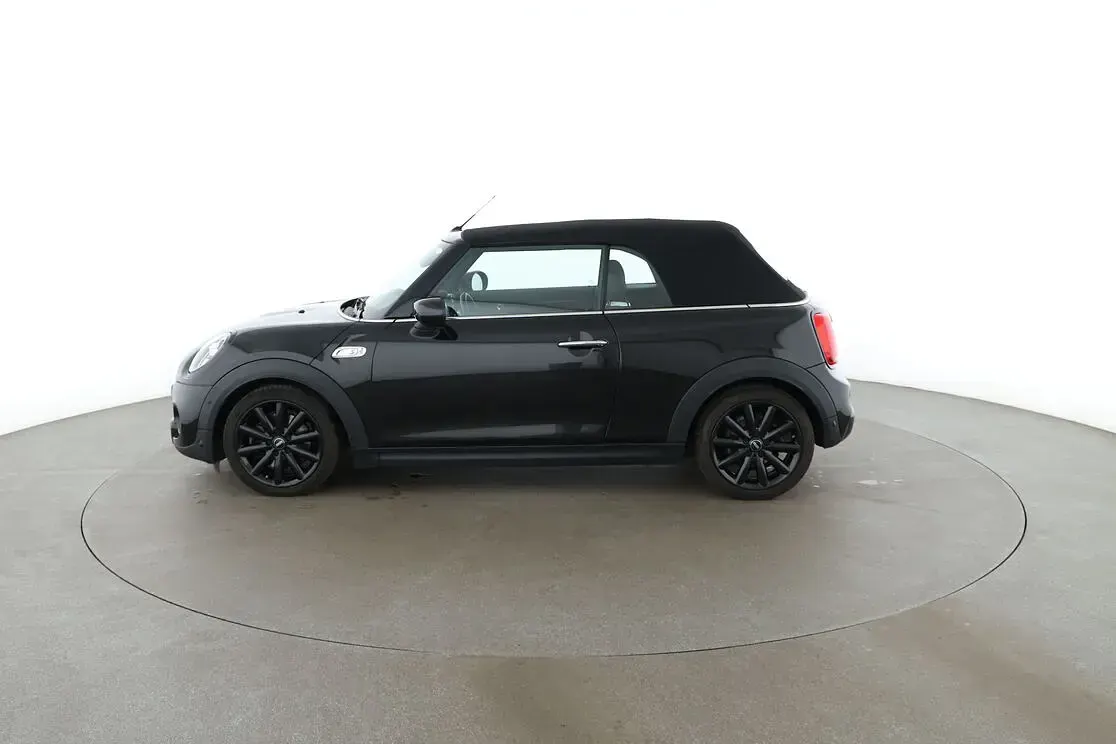 Gebraucht Mini Cooper S Cabriolet 178 PS (130 kW) 2021 Schwarz Cabrio