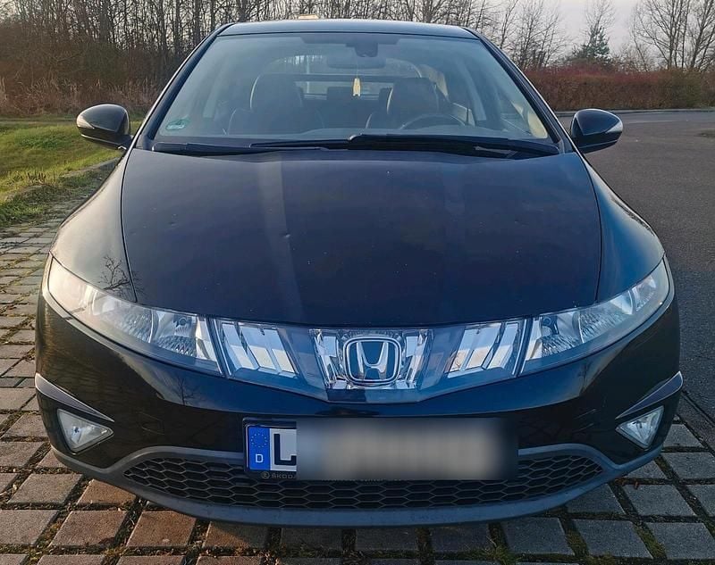 Schwarz Gebraucht 2006 Honda Civic Limousine | 3.399 € (Fairer Preis) - Bild 1/4