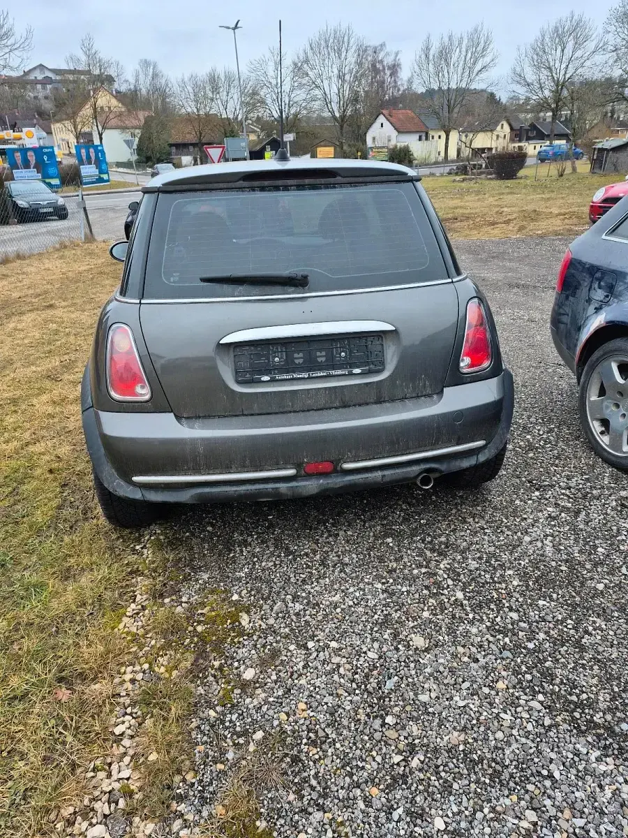 Usata Mini Cooper 116 CV (85 kW) 2006 Grigio Utilitaria