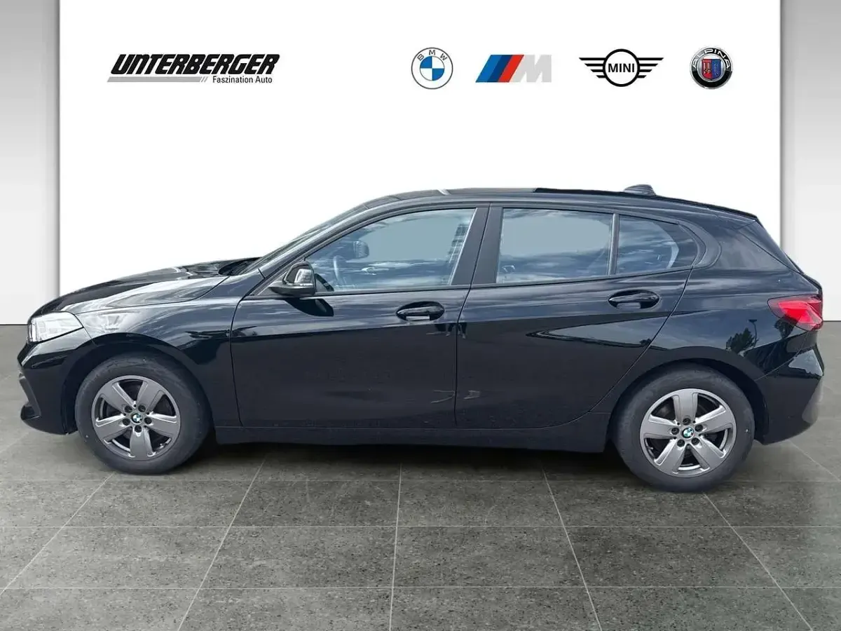 Gebraucht BMW 116 109 PS (80 kW) 2022 Schwarz ii Kleinwagen