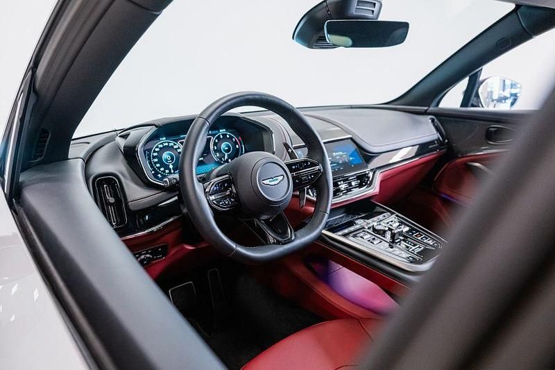 Gebraucht Aston Martin DBX 707 707 PS (519 kW) 2024 Silber SUV