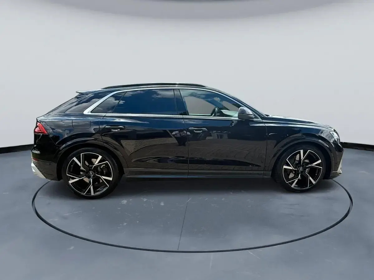 Gebraucht Audi RS Q8 Ambiente 600 PS (441 kW) 2020 Schwarz SUV